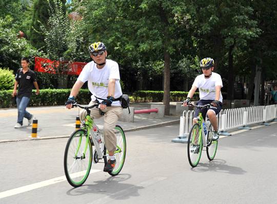 鈥湹吞夹卸 <wbr>骑行中国鈥 <wbr>2011 <wbr>北京鈥斈诿晒藕袈妆炊 <wbr>4+2草原之旅骑行活动在京启动