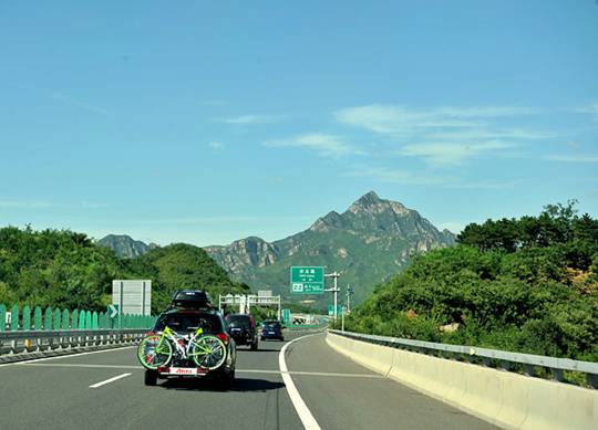 鈥湹吞夹卸 <wbr>骑行中国鈥 <wbr>2011 <wbr>北京鈥斈诿晒藕袈妆炊 <wbr>4+2草原之旅骑行活动在京启动