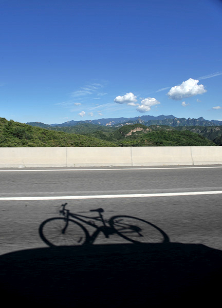 鈥湹吞夹卸 <wbr>骑行中国鈥 <wbr>2011 <wbr>北京鈥斈诿晒藕袈妆炊 <wbr>4+2草原之旅骑行活动在京启动